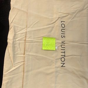 Louis Vuitton dust bag xL 23x20” fold over